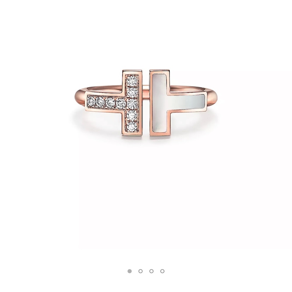 Tiffany & Co T Ring Rose gold and Mother of Pearl